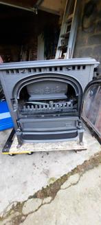 Houtskool houtkachel, Hout