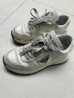 Schoenen maat 35 merk Prada, Ophalen, Zo goed als nieuw, Schoenen