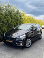 BMW 225EX-DRIVE 2017 121 000 km, 5 places, Carnet d'entretien, Cuir, Hybride Électrique/Essence