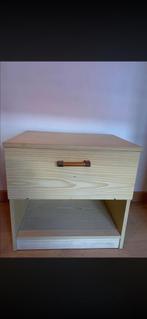 Commode en pin bien soldie, Enlèvement, Utilisé, Bois, 45 à 65 cm