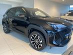 Toyota Yaris Cross STYLE - HUD, Pano Dak, stuurve, Automaat, Parkeersensor, Zwart, 1490 cc