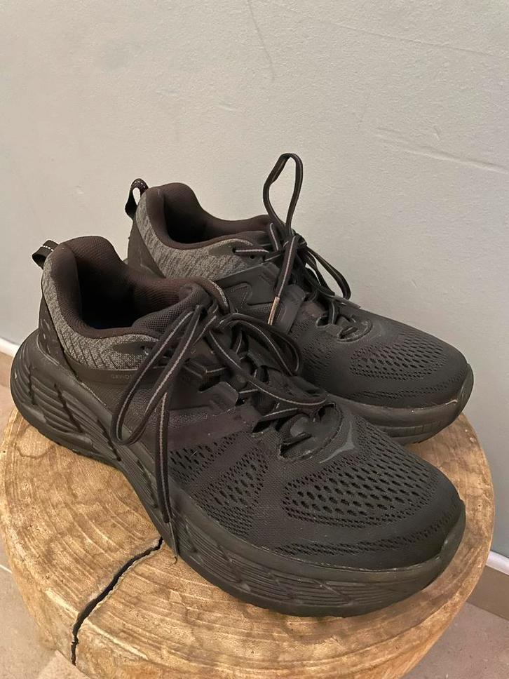 HOKA One One Gaviota 2 – Premium Running Shoes  EU 41⅓, Sports & Fitness, Course, Jogging & Athlétisme, Utilisé, Chaussures de course à pied