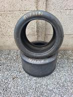2 oude racebanden AVON komen van bmw m1 procar, Ophalen, Formule 1