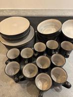 Servies, Huis en Inrichting, Keuken | Servies, Ophalen, Zo goed als nieuw, Aardewerk, Compleet servies