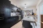Huis à vendre à Charleroi Couillet, 4 chambres, Immo, Huizen en Appartementen te koop, Vrijstaande woning, 451 kWh/m²/jaar, 130 m²