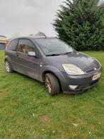 Ford fiesta voor onderdelen of te repareren, Auto's, Voorwielaandrijving, 4 cilinders, 1400 cc, Particulier