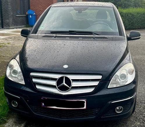 Mercedes B 180 CDI, Auto's, Mercedes-Benz, Particulier, B-Klasse, Diesel, Euro 5, Monovolume, 5 deurs, Automaat, Zwart, Zwart
