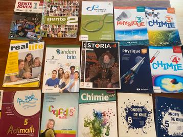 Livres scolaires beschikbaar voor biedingen