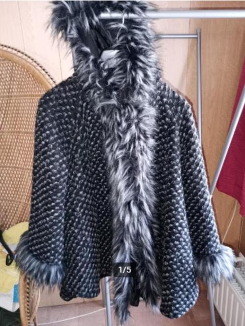 jassen / mantels voor grote maten 48-52 , nu 10€/stuk, Kleding | Dames, Grote Maten, Gedragen, Jas of Mantel, Verzenden