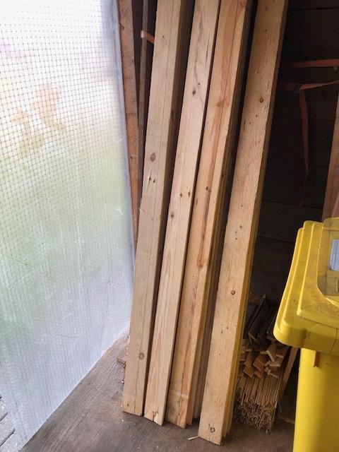 Planken en balken . Timmerhout, Bricolage & Construction, Bois & Planches, Comme neuf, Planche, Enlèvement ou Envoi