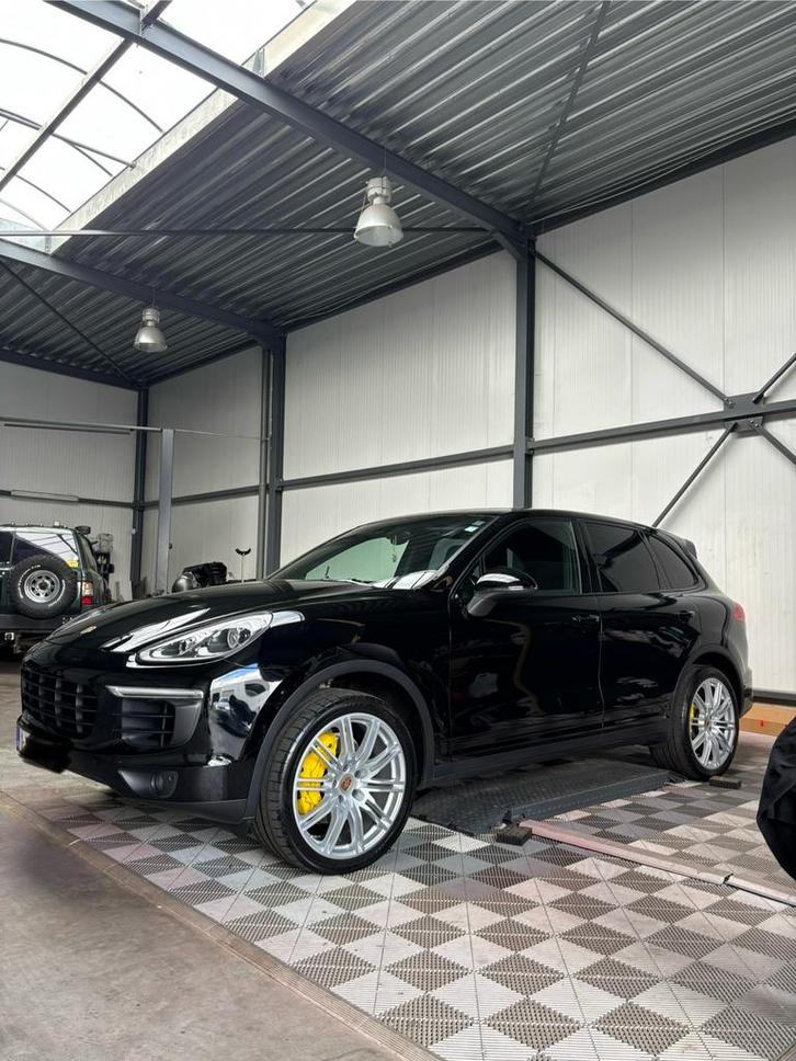 Porsche Cayenne lichte vracht, Auto's, Porsche, Particulier, Cayenne, Diesel, Euro 6, SUV of Terreinwagen, Automaat, Zwart, Zwart