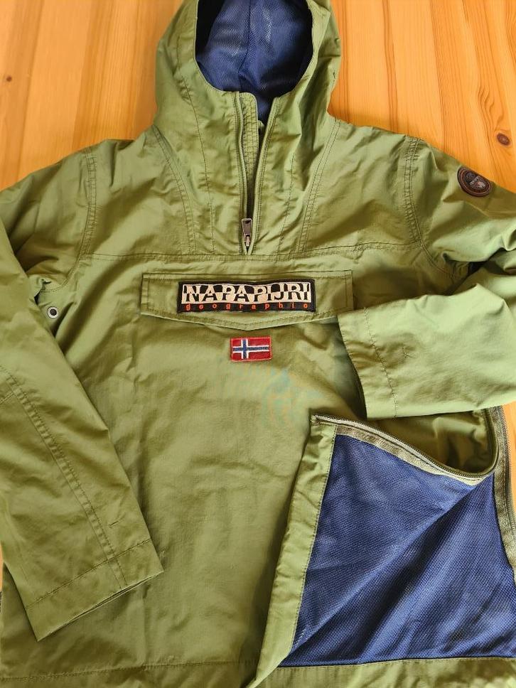 Anorak Napapijri taille 14 m, Enfants & Bébés, Vêtements enfant | Taille 164, Comme neuf, Garçon ou Fille, Manteau, Enlèvement