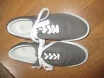 chaussures en toile pour homme P. 44, Sports & Fitness, Basket, Enlèvement, Comme neuf, Chaussures