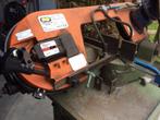 FMB Triton metaal lintzaagmachine, Ophalen