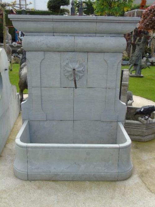 blauwe stenen fontein koperen waterstraal., Tuin en Terras, Waterpartijen en Fonteinen, Nieuw, Fontein, Hardsteen, Ophalen