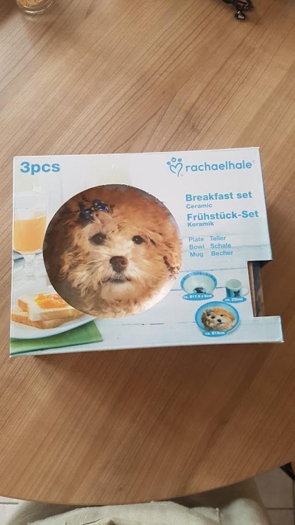 3-delig ontbijtset Rachael Hale met hondenfiguurtjes. Nieuw., Keramiek, Nieuw, Ophalen of Verzenden, Overige stijlen