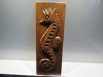 Vintage houten paneel zeepaardje gesculpteerd, Ophalen of Verzenden