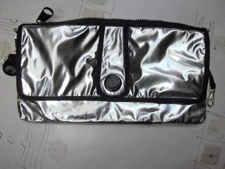 GLITTER HANDTAS KIPLING NIEUW, Handtassen en Accessoires, Tassen | Damestassen, Nieuw, Handtas, Overige kleuren, Ophalen of Verzenden