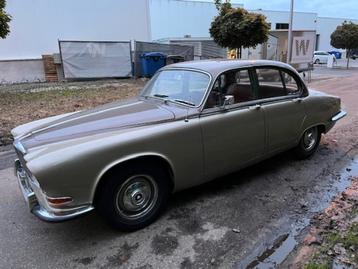 Jaguar 420 in uitstekende staat beschikbaar voor biedingen