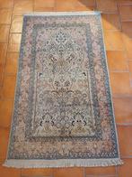 Tapijt-handmade, Ophalen, Gebruikt
