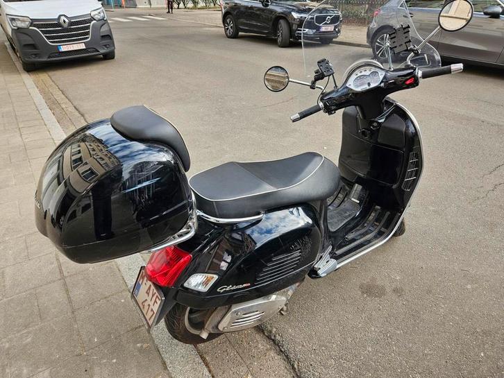 Vespa GTS 125, Fietsen en Brommers, Scooters | Overige merken, Gebruikt, Ophalen