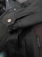 Versace zwarte lederen herenvest, Vêtements | Hommes, Vestes | Hiver, Enlèvement, Comme neuf, Taille 56/58 (XL), Noir