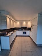 Witte keuken met toestellen, Huis en Inrichting, Gebruikt, Ophalen