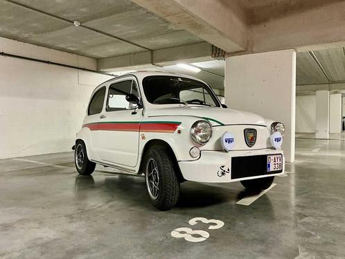 Fiat Zastava 750 met Abarth kit 1974, Auto's, Overige Auto's, Bedrijf, Benzine, Overige carrosserie, Handgeschakeld, Gebruikt