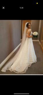Robe de mariée en dentelle française  size 38, Kleding | Dames, Trouwkleding en Trouwaccessoires, Ophalen of Verzenden, Zo goed als nieuw