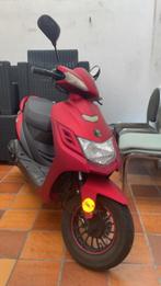 Vici Gts, Fietsen en Brommers, Ophalen, Zo goed als nieuw, Benzine, Overige merken