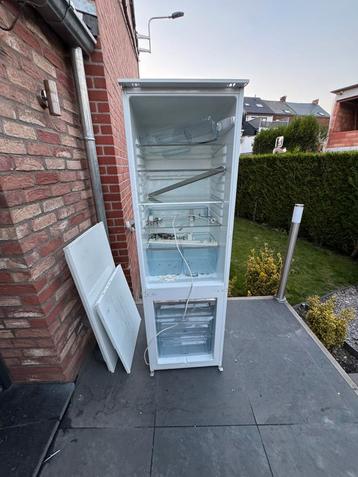 Frigo/congelateur encastrable AEG SCS6180050 à donner, Electroménager, Enlèvement, Utilisé, Avec congélateur séparé