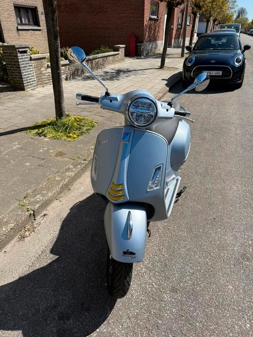 Vespa gts supertech 125cc, Motoren, Motoren | Piaggio, Particulier, 11 kW of minder, Ophalen