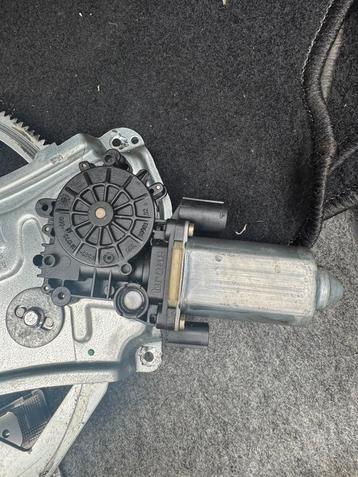Bmw e36 coupe-cabriolet chaffeur kant oem raam mekanisme beschikbaar voor biedingen