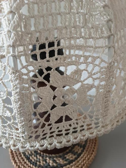 Prachtige tafellamp handwerk jaren 70 !, Hobby en Vrije tijd, Kantklossen, Zo goed als nieuw, Ophalen