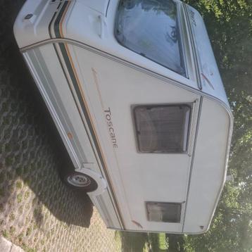 Caravan, Jusqu'à 4, 4 à 5 mètres, Poêle, 750 - 1000 kg