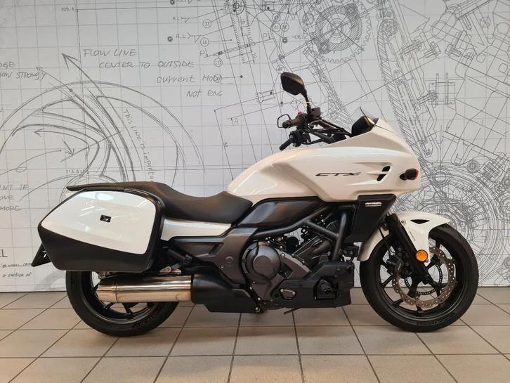 Honda CTX700D - A2 - garantie (bj 2016), Motoren, Motoren | Honda, Bedrijf, Toermotor, 12 t/m 35 kW