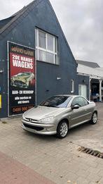 Peugeot 206 cabrio Roland Gaross uitvoering 159.000 km, Cabriolet, Leder, Bedrijf, Handgeschakeld