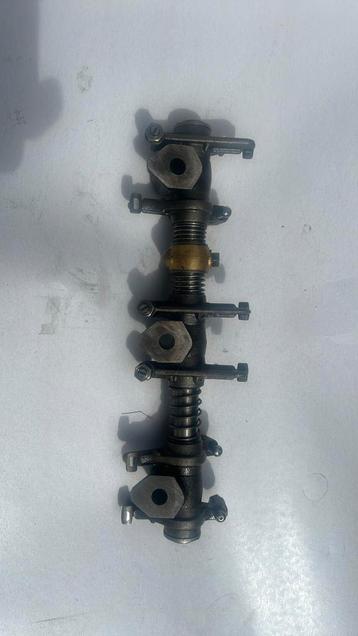 Culbuteur Peugeot Indenor XDP 6.8 complet, Enlèvement ou Envoi, Utilisé
