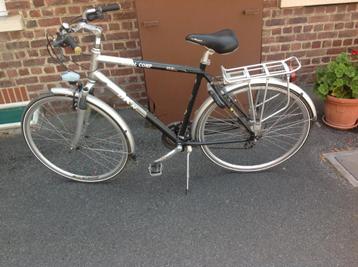 Herenfiets beschikbaar voor biedingen