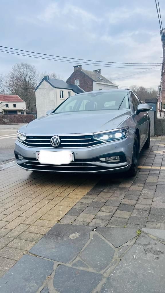 VW Passat 1.6TDI, Autos, Volkswagen, Particulier, Passat, ABS, Caméra de recul, Phares directionnels, Régulateur de distance, Airbags