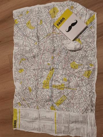 Crumpled city map - Parijs
