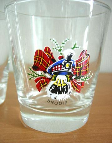 Authentiek whiskyglas beschikbaar voor biedingen