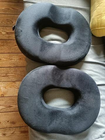 Kussen in memory foam beschikbaar voor biedingen