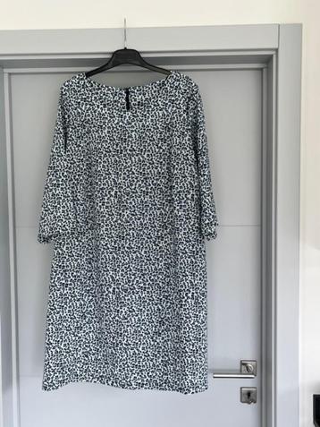 Jurk maat 44 ( lente - zomer ) beschikbaar voor biedingen