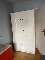 Armoire vintage emblématique, Enlèvement, Utilisé