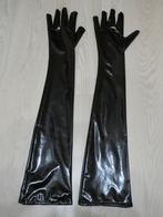 Gants en PVC laqué noir 68 cm, Vêtements | Femmes, Bonnets, Écharpes & Gants, Enlèvement ou Envoi, Neuf, Gants