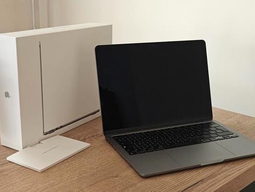 Apple MacBook Air (M2) grijs (256GB), Computers en Software, Windows Laptops, Zo goed als nieuw, 13 inch, SSD, 8 GB, Ophalen