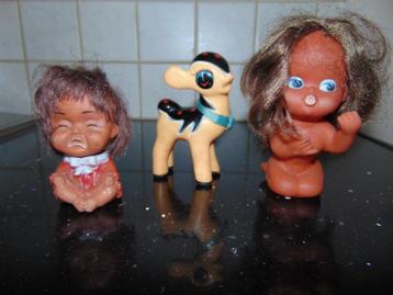 Retro poppetjes en pieper beschikbaar voor biedingen