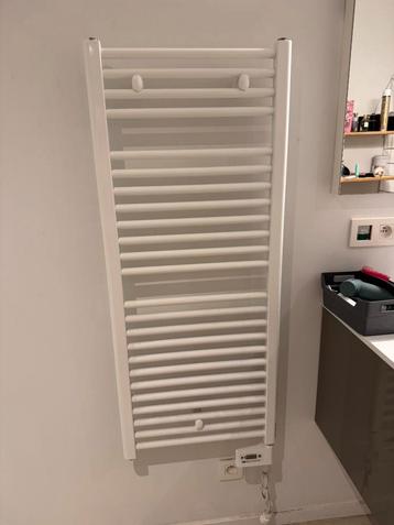Handdoekradiator 120*50 beschikbaar voor biedingen