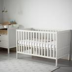 SUNDVIK Babybedje, wit, 60x120 cm, Kinderen en Baby's, Ophalen, Gebruikt